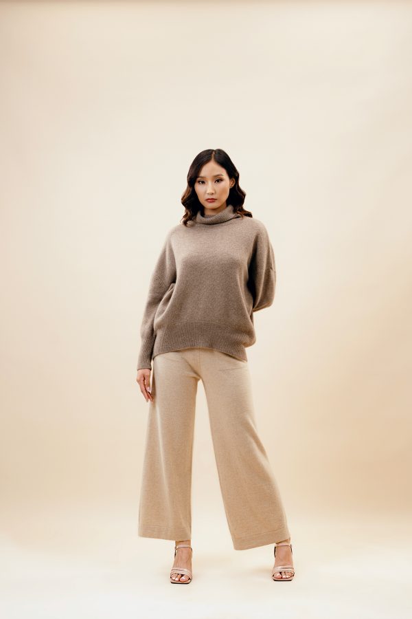 Ноолууран свитер