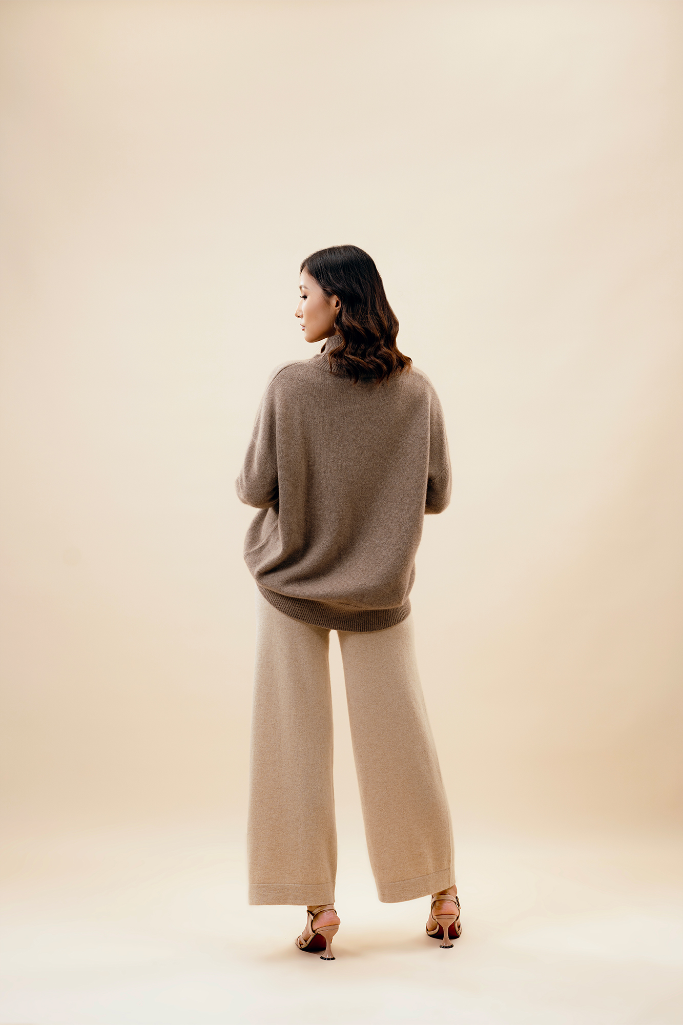 Ноолууран свитер - Image 2