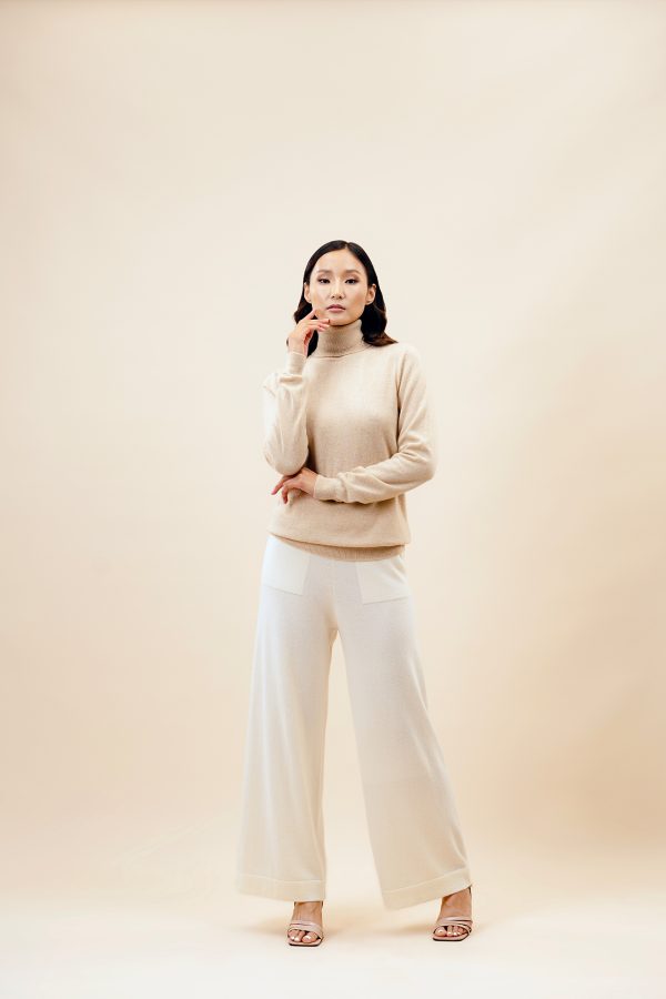 Свитер захтай ноолууран классик цамц