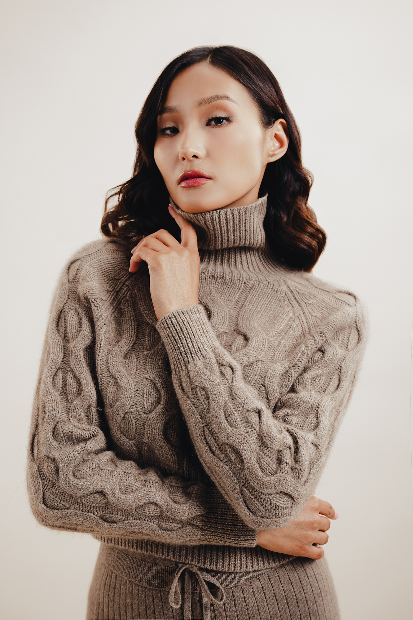 Богино загварын ноолууран свитер - Image 3