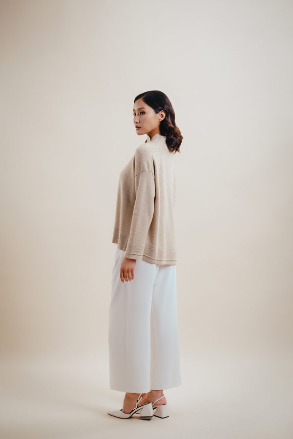 Свитер захтай цамц