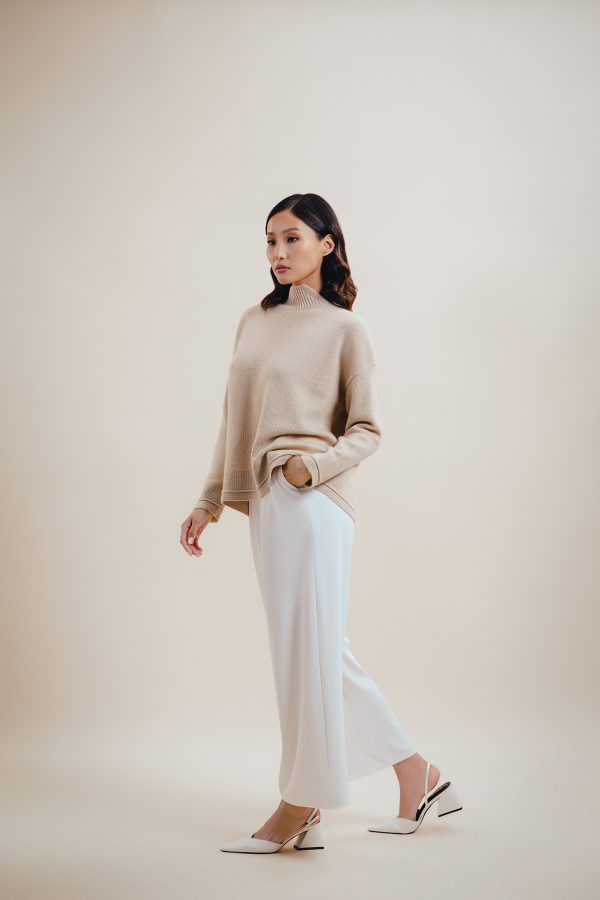 Свитер захтай цамц