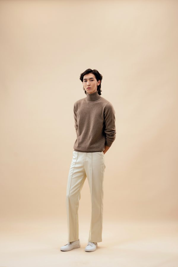 Свитер захтай ноолууран классик цамц