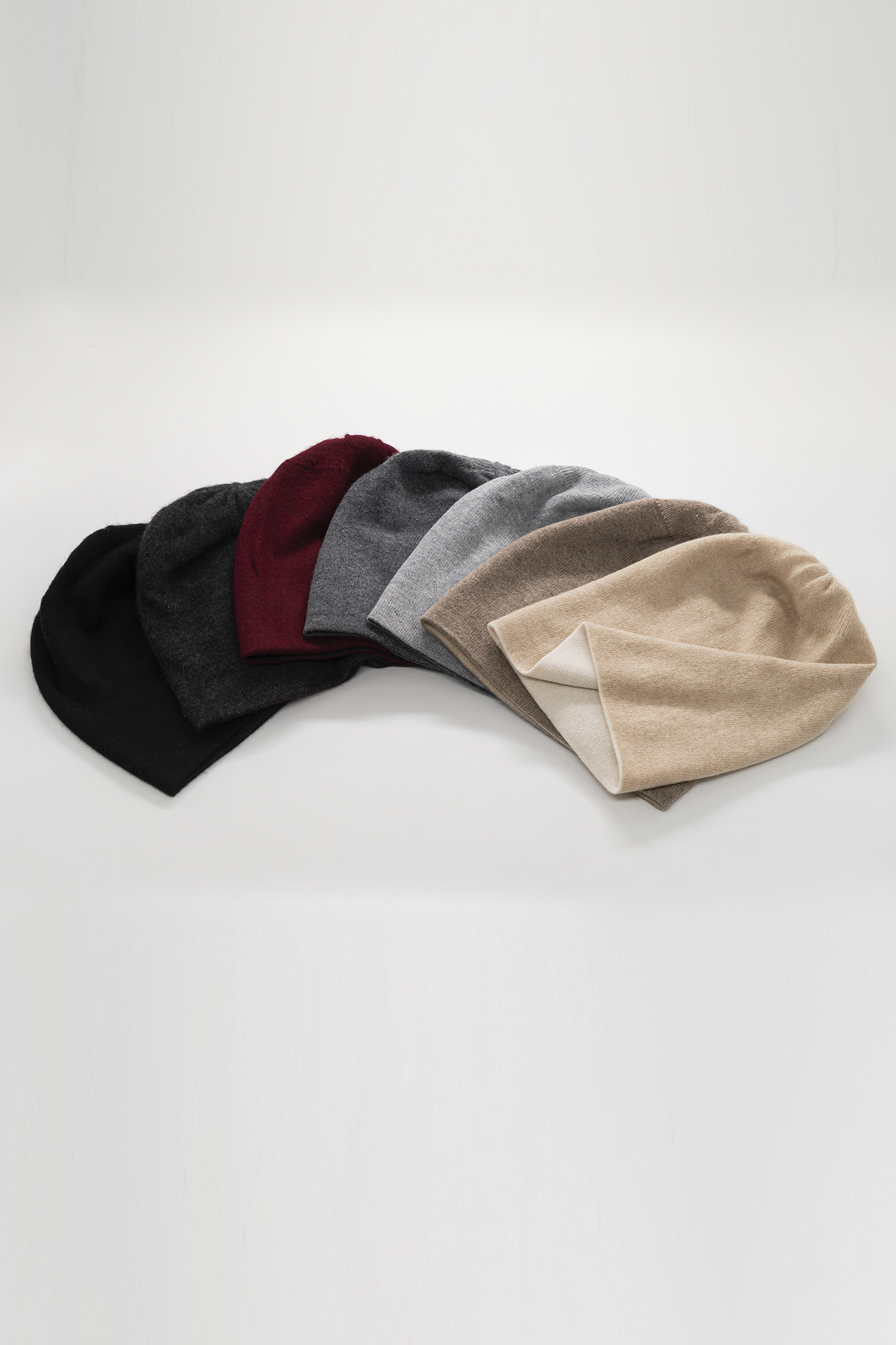 2 талаараа өмсдөг ноолууран малгай - Image 1