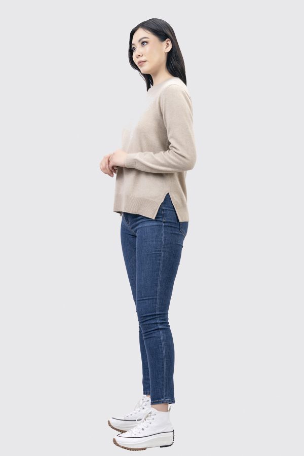 56 Дугуй захтай ноолууран цамц