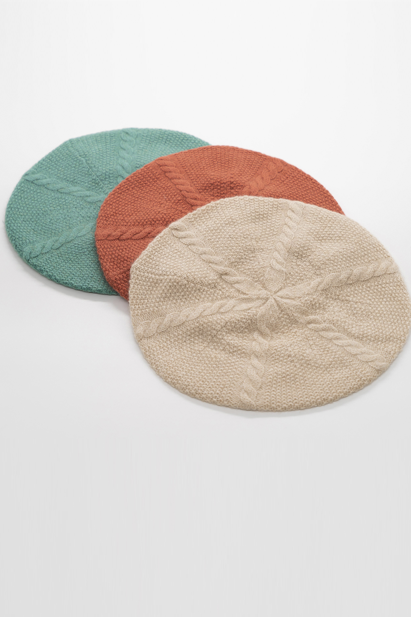 Дугуй ноолууран малгай - Image 1